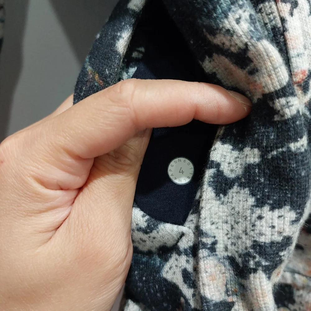 Lululemon Scuba Hoodie Light Cotton Fleece Spring Bloom Multi / Alpine White - Picture 7 of 9